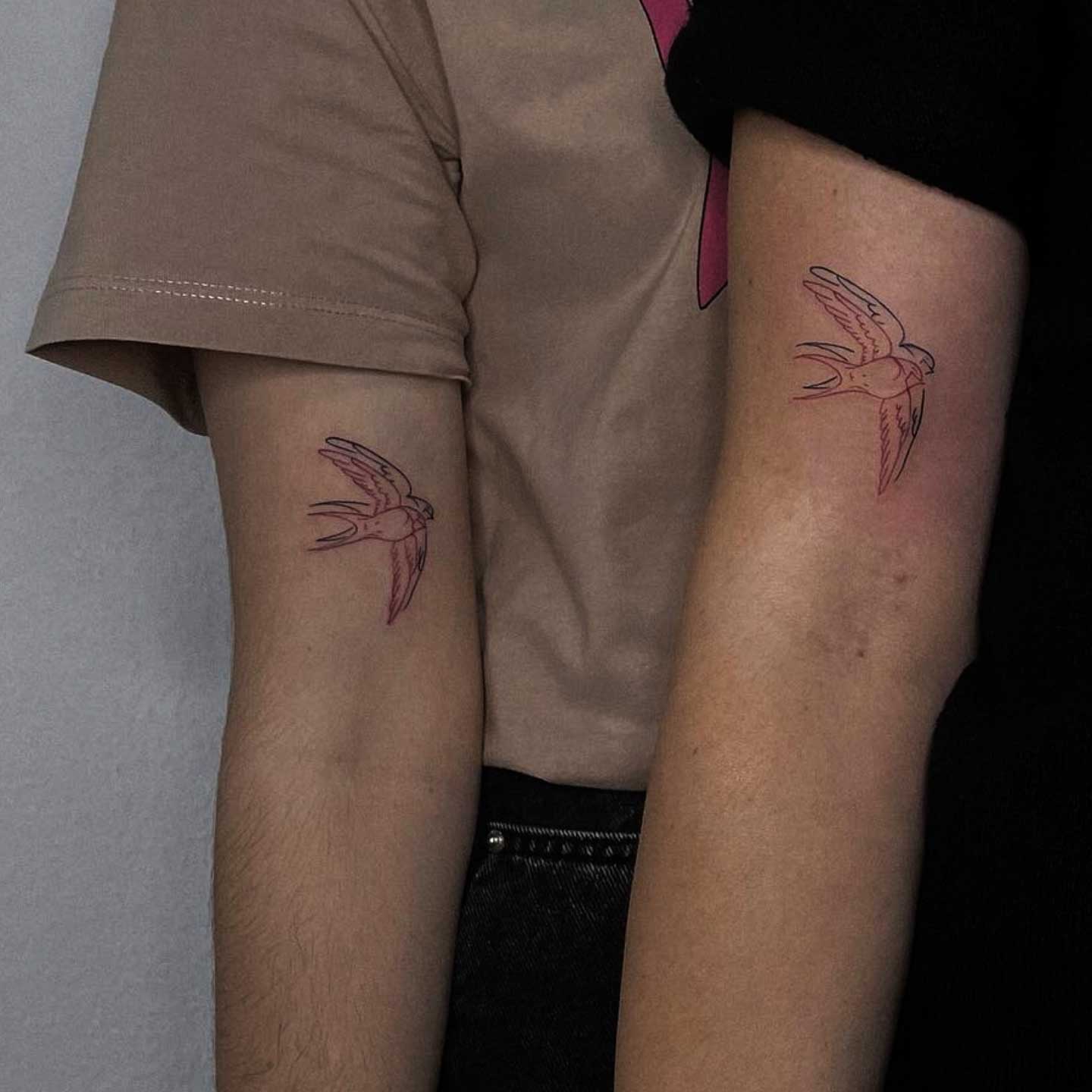 Birds-dove-mother-and-daughter-tattoo